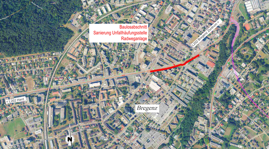 Diese Abbildung zeigt einen Plan, in welchem ein Teil des Radweges L202 in Bregenz rot markiert ist.